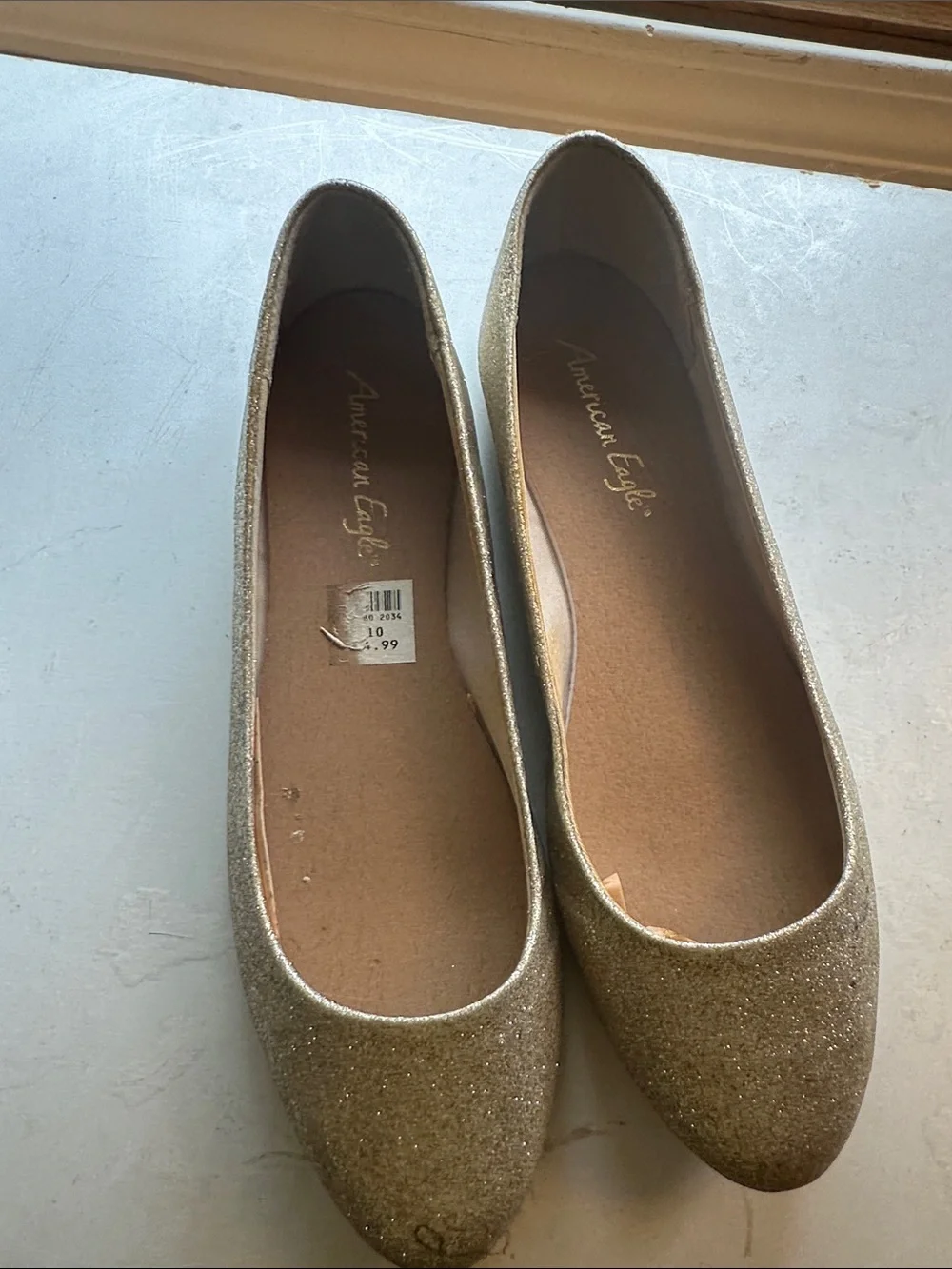 American Eagle Outfitters Gold Glitter Slip-On Ballet Flats size 10